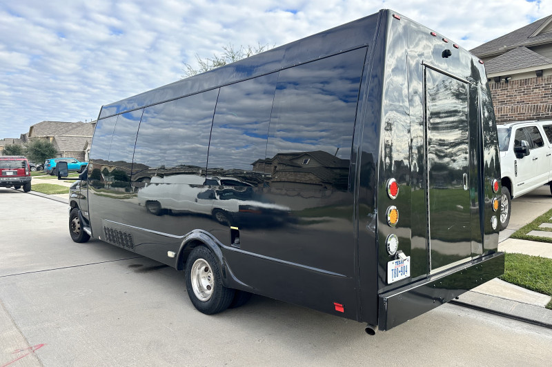 Ford E-450 Party Bus