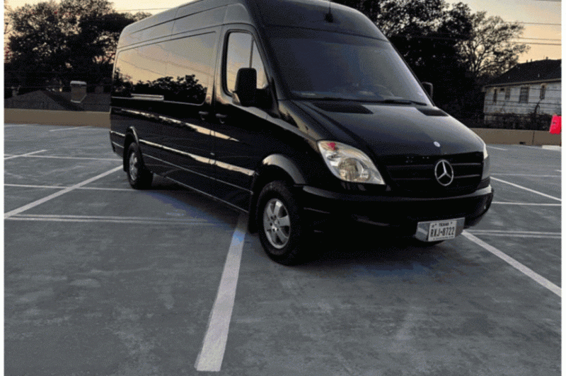Mercedes-Benz Sprinter Party Bus