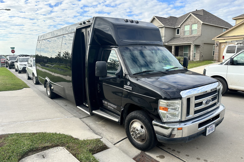 Ford E-450 Party Bus
