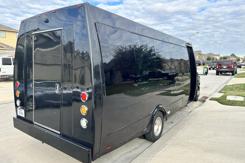 Ford E-450 Party Bus