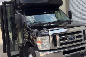 vehicle primary image